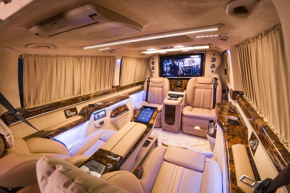 tarkan in favori belgesel dizisi sira