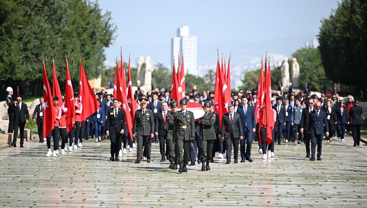 Esaretten kurtuluşun ilk adımı… 19 Mayıs tüm yurtta coşkuyla kutlanıyor