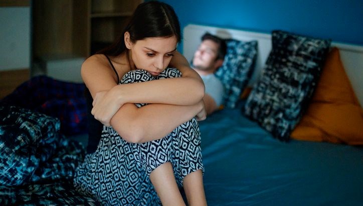 İlişkiniz iyi olsa bile ayrılmanız gerektiğini gösteren 5 gizli işaret