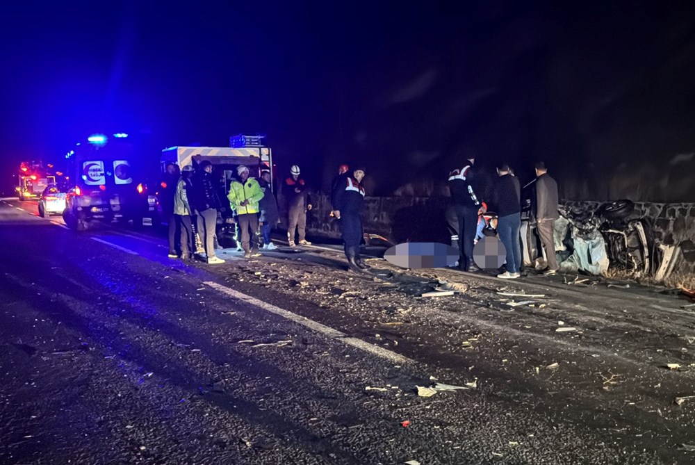 Nevşehir'de zincirleme kaza: 3 ölü, 6 yaralı - 2