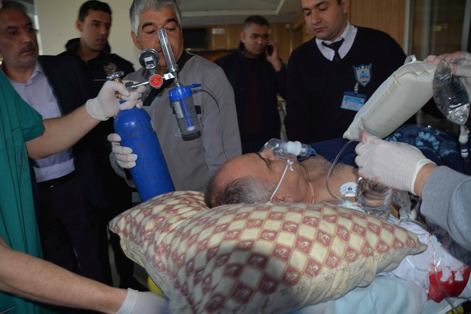 Yahyalı Belediye Başkanı Esat Öztürk'e bıçaklı saldırı - 1