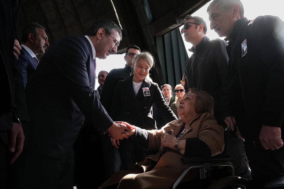 BO8goiF wEGV3OK yr3NRQ