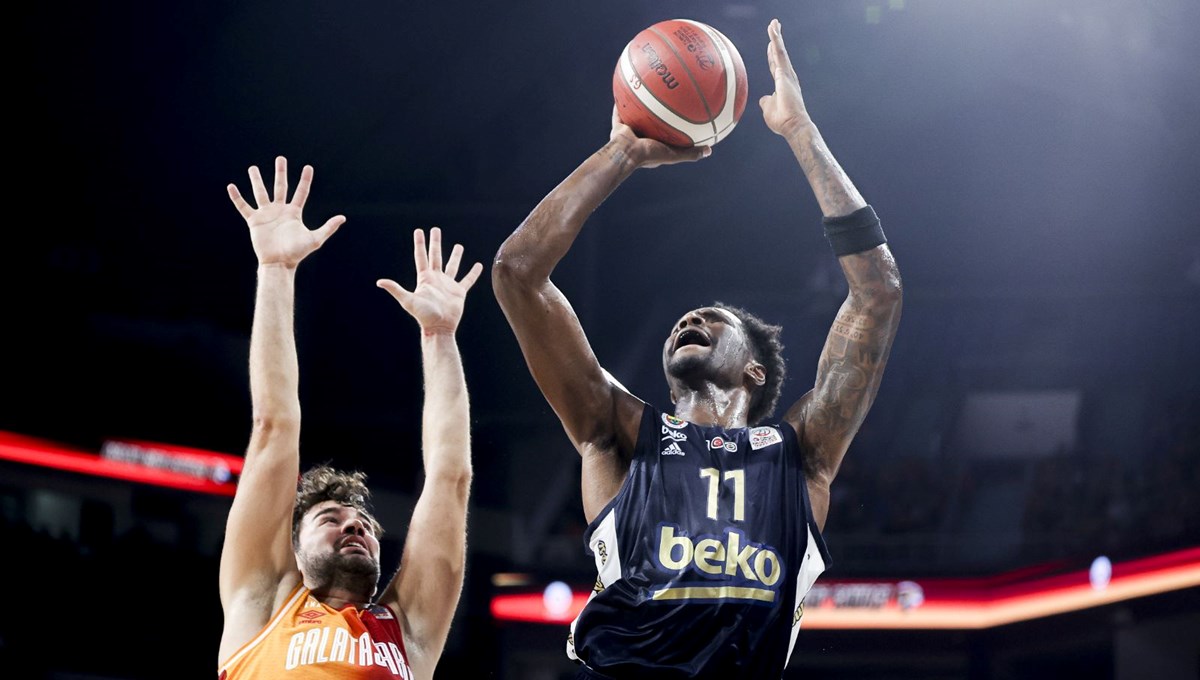 Basketbol Süper Ligi: Potada derbi Fenerbahçe'nin Basketbol Süper Ligi: Potada derbi Fenerbahçe'nin