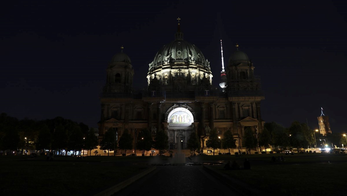 Berlin'de 'karartma'