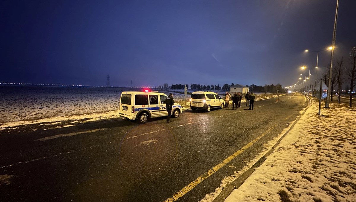 Erzurum'da bir kadın hareket halindeki araçtan atladı