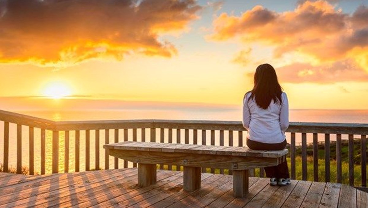 En kolay ve ucuz tatil trendi olabilir: Hiçbir şey yapmamak (Do nothing vacation) En kolay ve ucuz tatil trendi olabilir: Hiçbir şey yapmamak (Do nothing vacation)