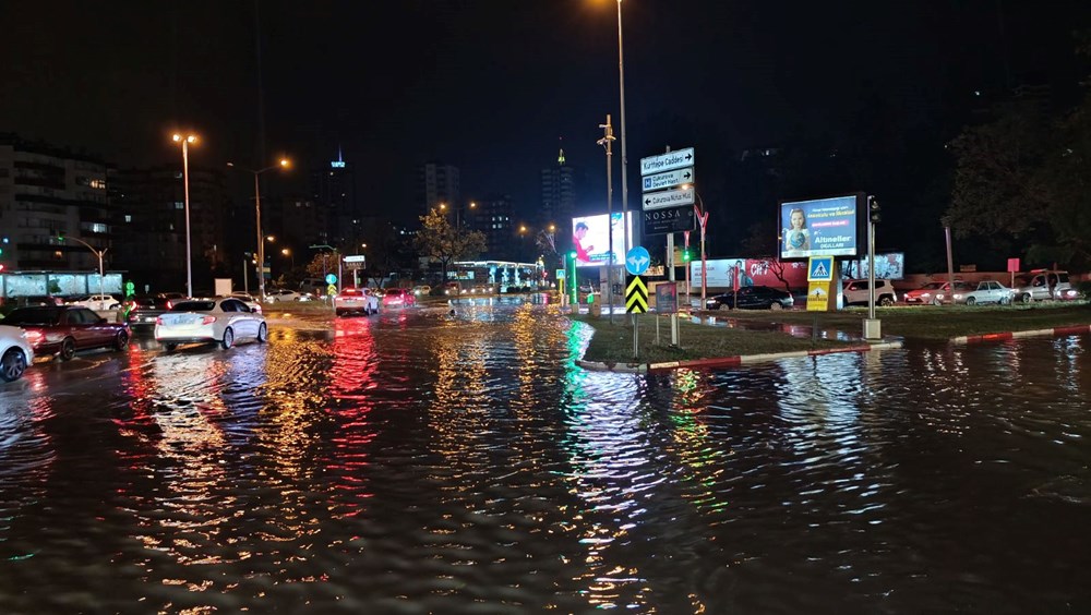 Adana’da sağanak yağış: Cadde ve yollar sular altında kaldı 73 BR1F1LLhJ0eSqN99ROjqYQ