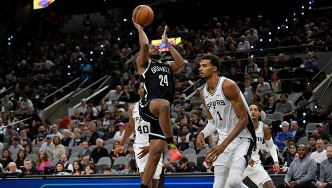 San Antonio kazanmaya devam ediyor