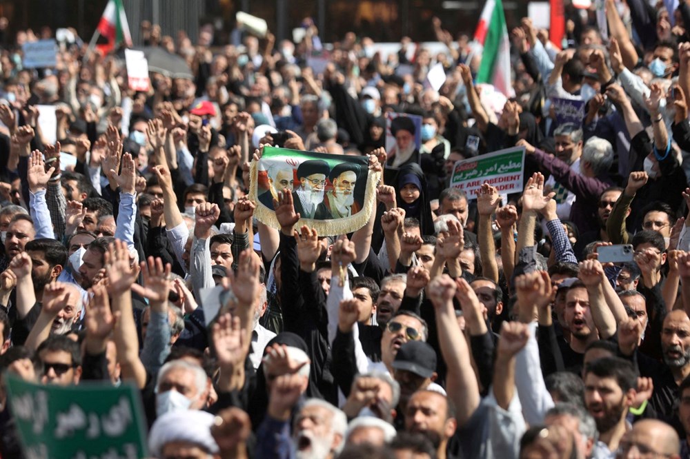 İran'daki protestolarda ölü sayısı artıyor - 15