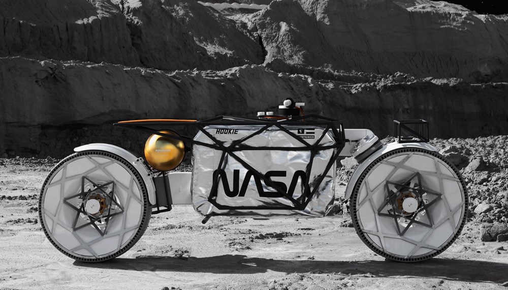 Astronaut motorcycle for use on other planets - 2
