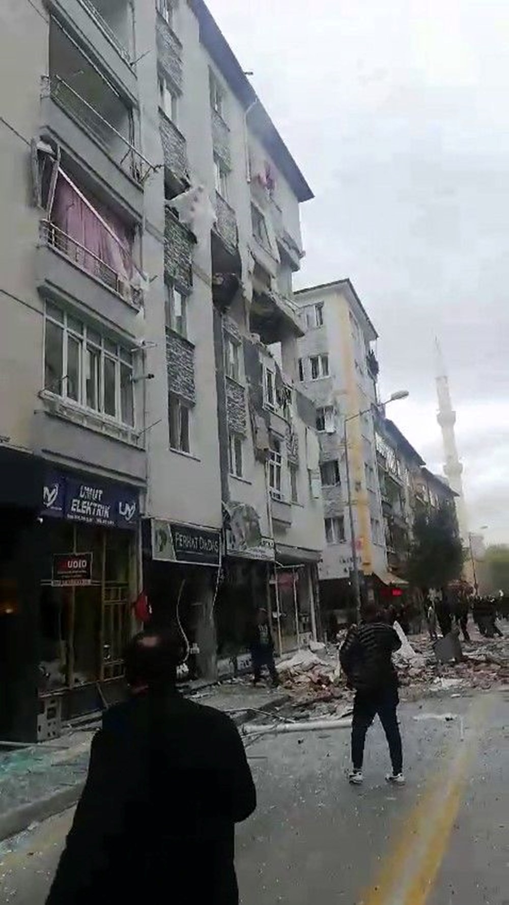 Çorum'da bir binada doğalgaz patlaması: 1 can kaybı, 16 yaralı - 4