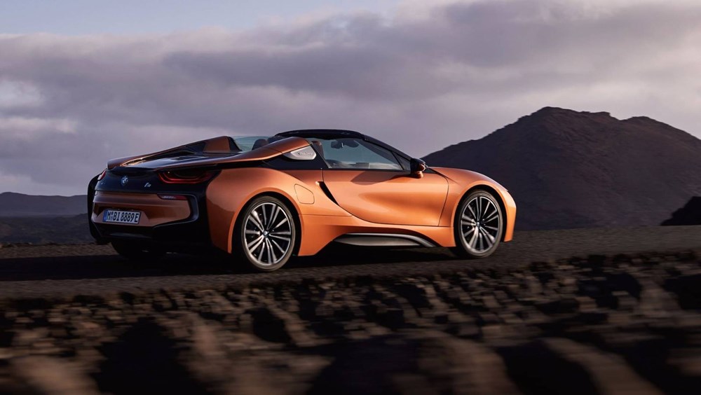 Son BMW i8 banttan indi - 9