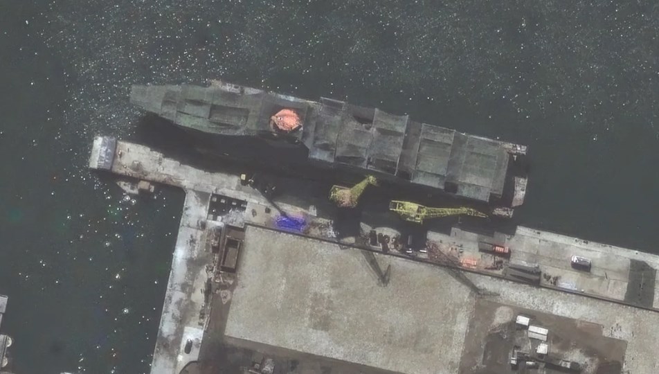 Kuzey Kore yaptı: En büyük savaş gemisinin uydu görüntüleri ortaya çıktı