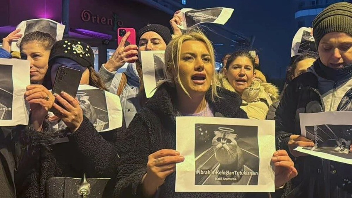 İbrahim Keloğlan site sakinleri tarafından protesto edilmişti