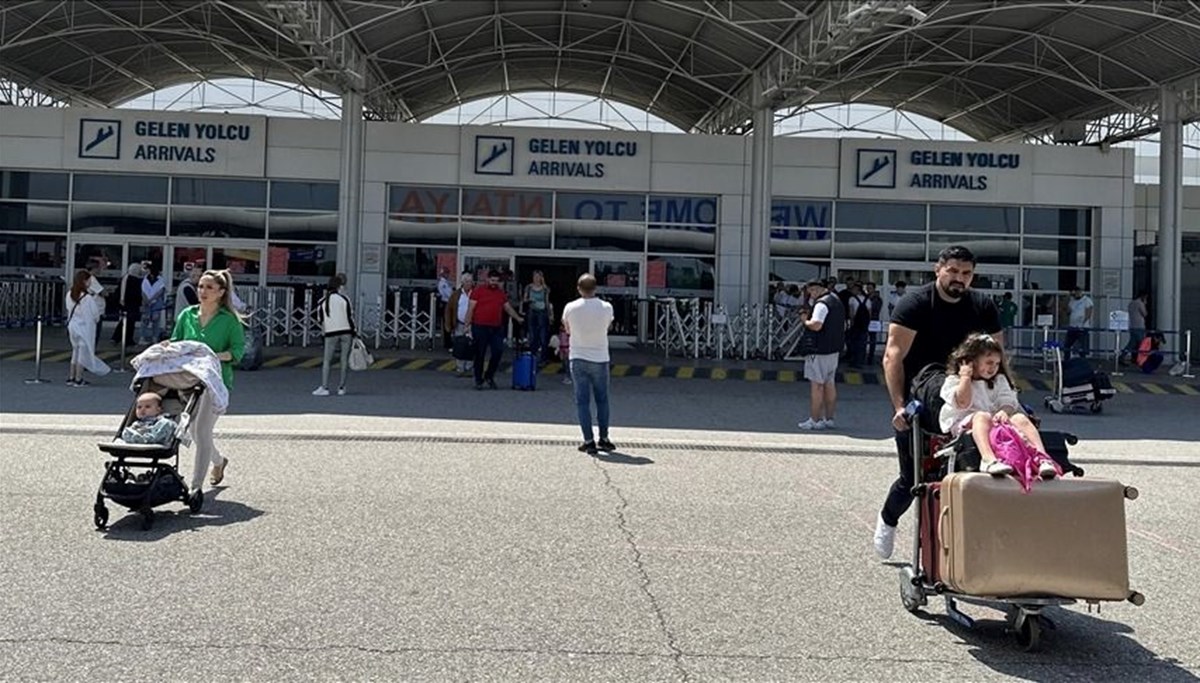 Antalya Havalimanı, 5 milyondan fazla yolcuyu ağırladı Antalya Havalimanı, 5 milyondan fazla yolcuyu ağırladı