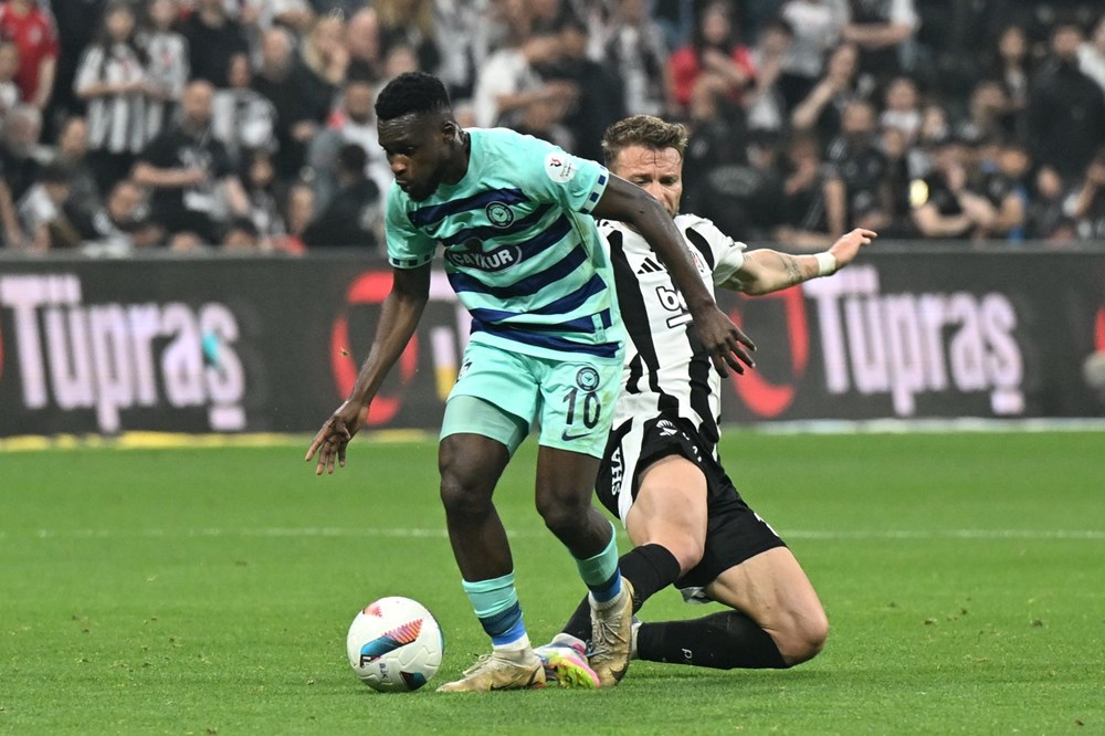 Beşiktaş üçüncülük fırsatını tepti - 2