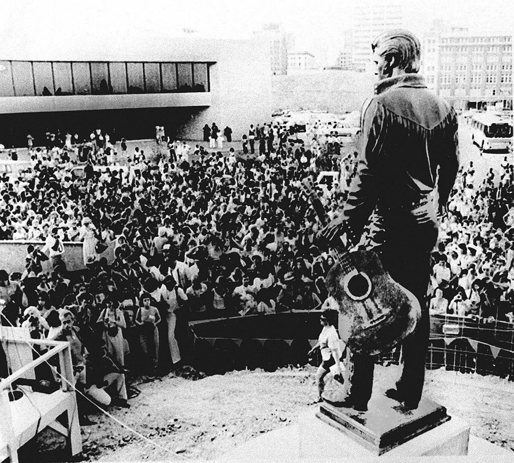 Rock’n Roll kralı Elvis Presley casus muydu? - 5