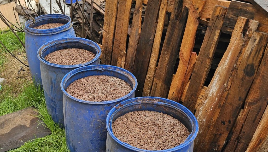Adana'da 2 bin 800 litre sahte içki ele geçirildi
