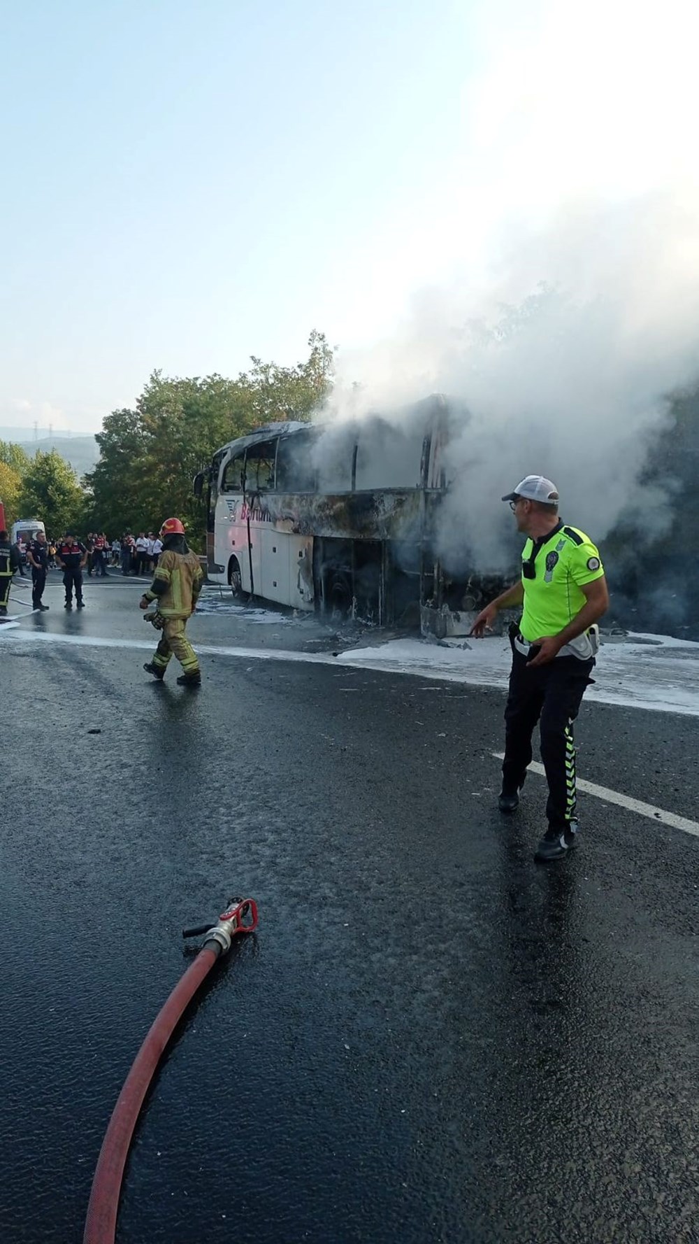 Yolcu otobüsünde yangın - 7