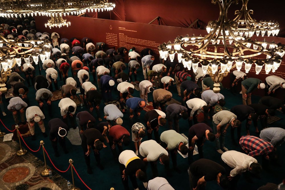 The crowd does not decrease in Hagia Sophia - 8