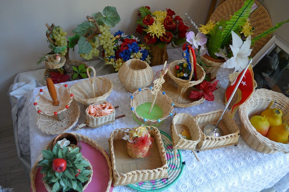 Mardinli 79 yaşında görme engelli usta Beyrut'ta öğrendi: El becerisini gelir kapısına dönüştürdü - 5