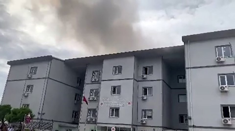 İstanbul'da adliye binasında yangın - 2