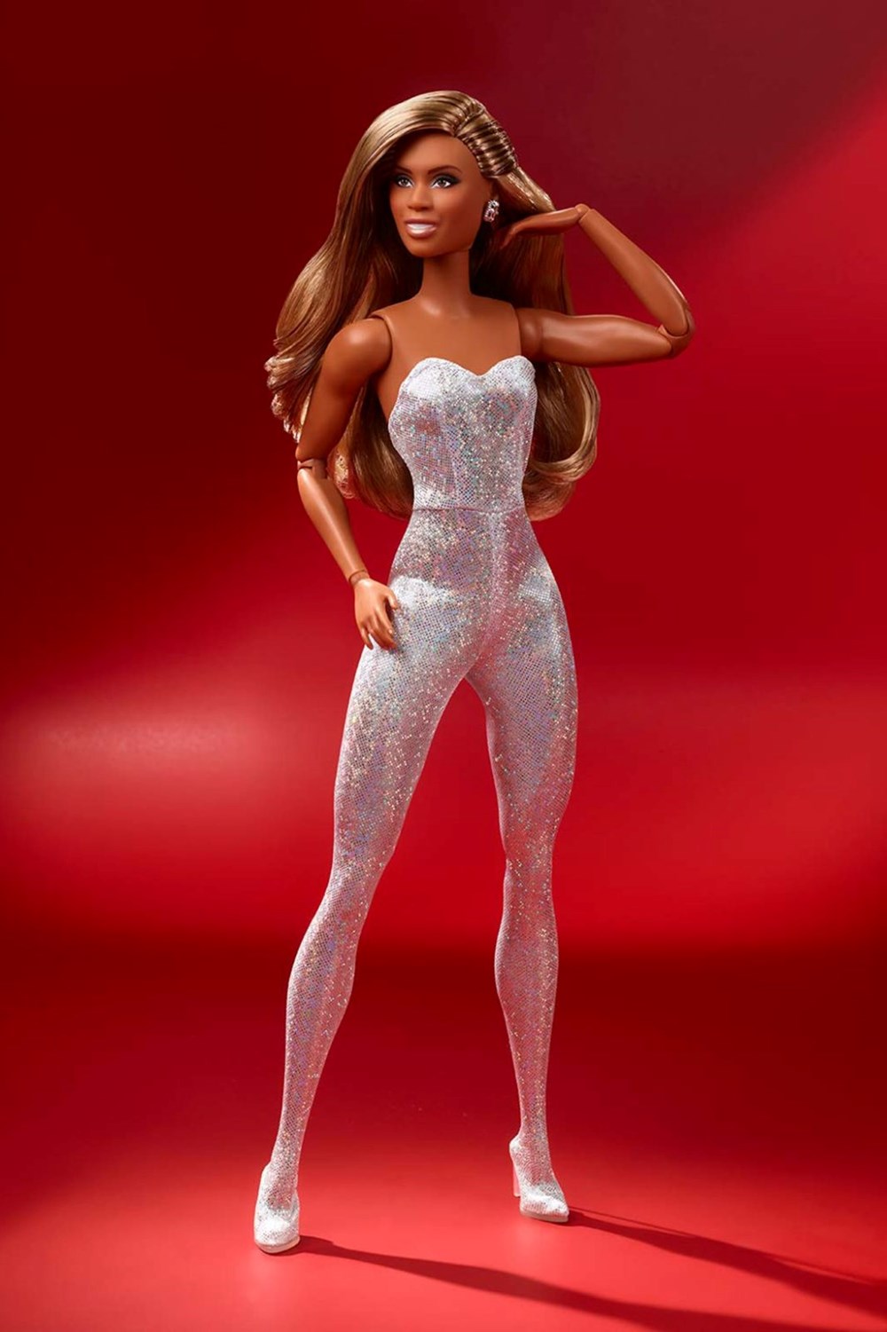 İlk trans Barbie bebeküretildi - 4