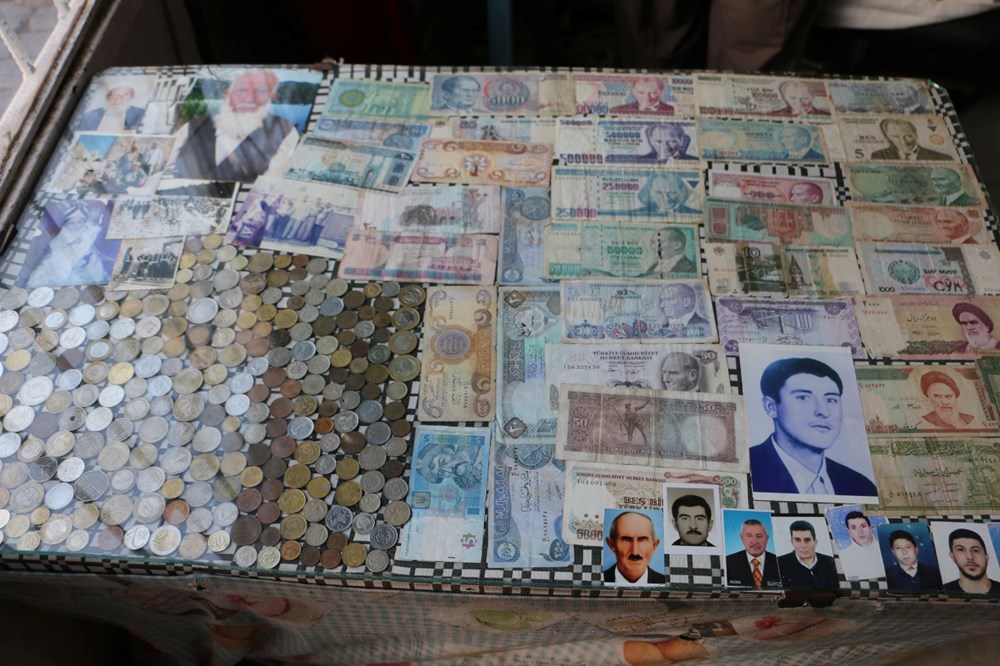 Diyarbakırlı bakkal tarihi olayları tek tek defterine not ediyor - 4