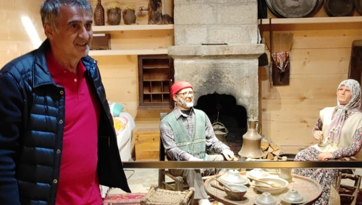 Şenol Güneş Uzungöl Müzesi’ni gezdi
