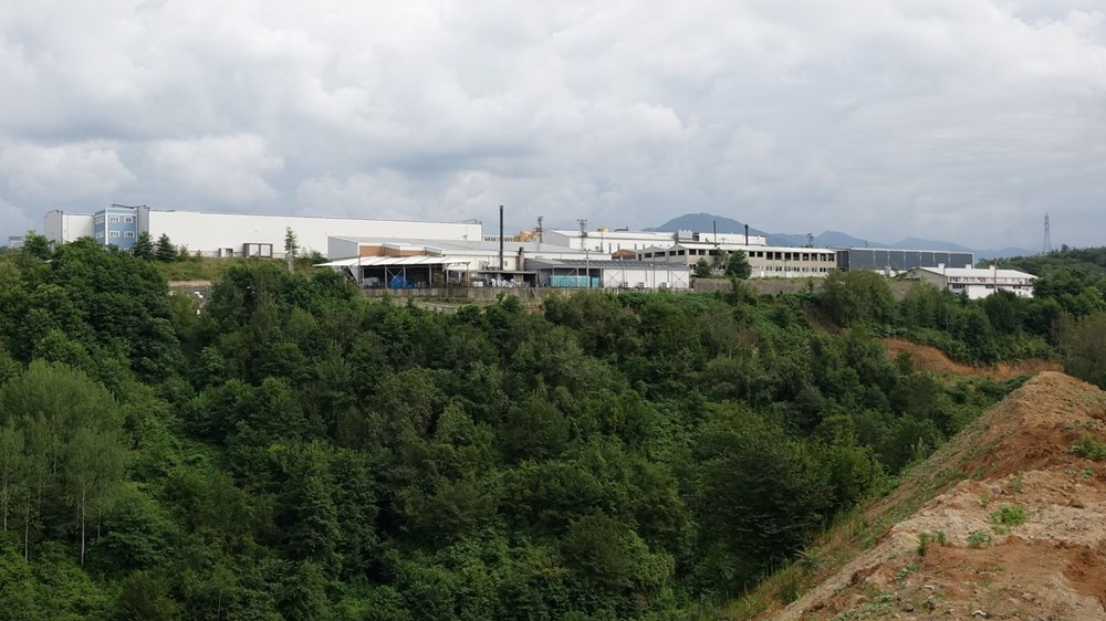 Atıklar derenin rengini değiştirdi: OSB'ye ceza, 3 fabrikaya kapama - 12