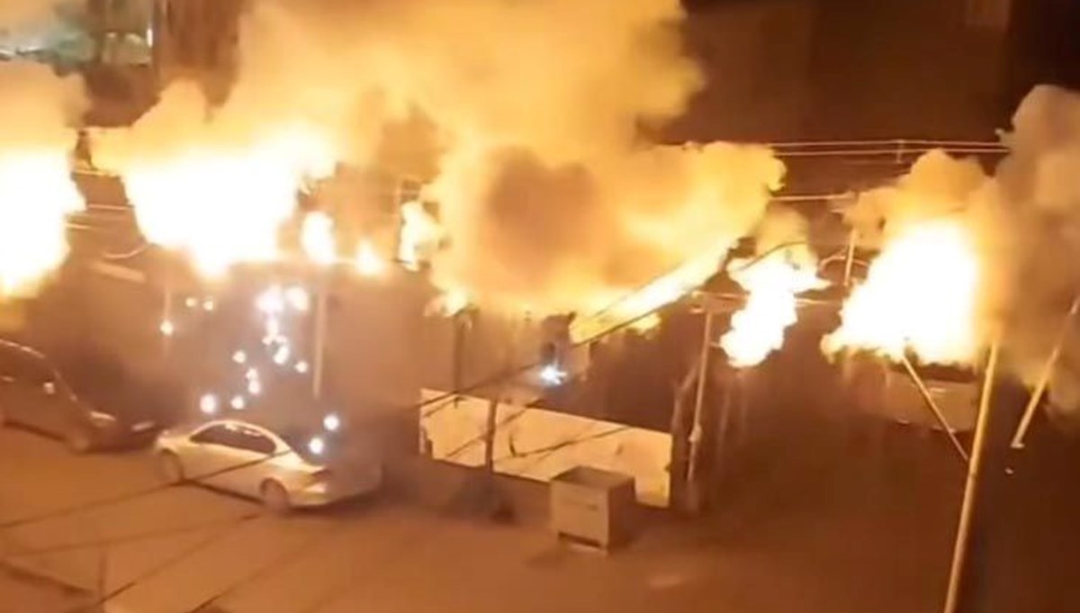 Trafodaki patlama 10 sokağı elektriksiz bıraktı Trafodaki patlama 10 sokağı elektriksiz bıraktı
