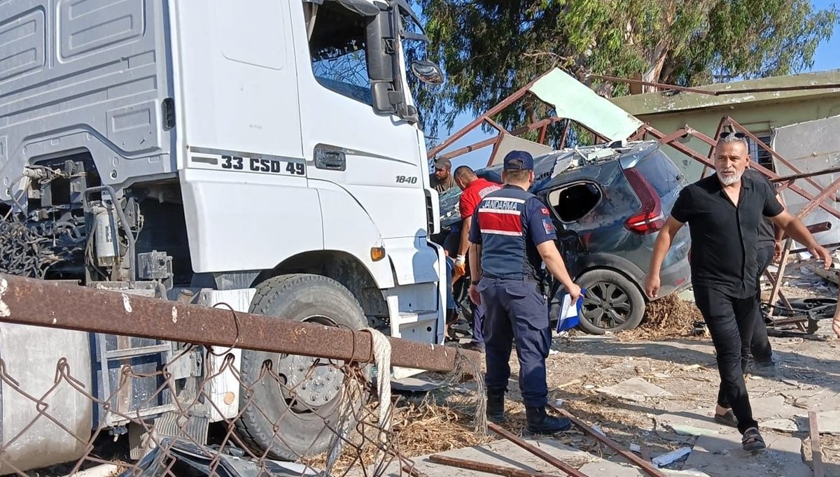 Mersin'de trafik kazası: 1 ölü, 6 yaralı