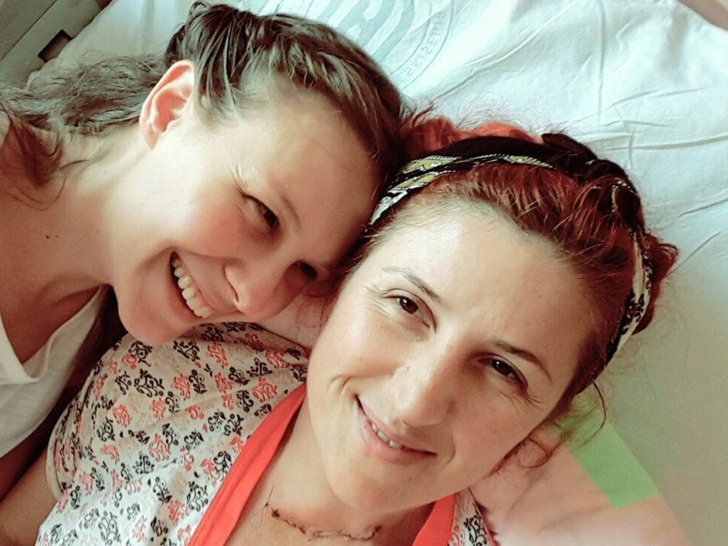 oyuncu seyma korkmaz in ablasi bir an