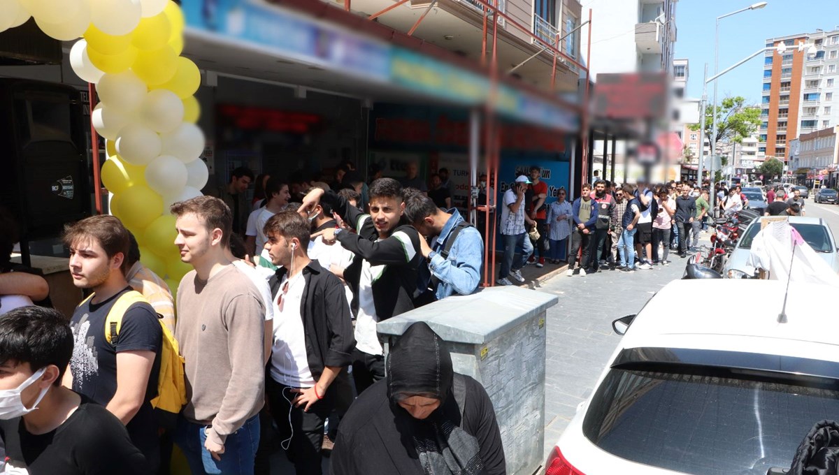 Samsun'da 1 liralık döner kuyruğu