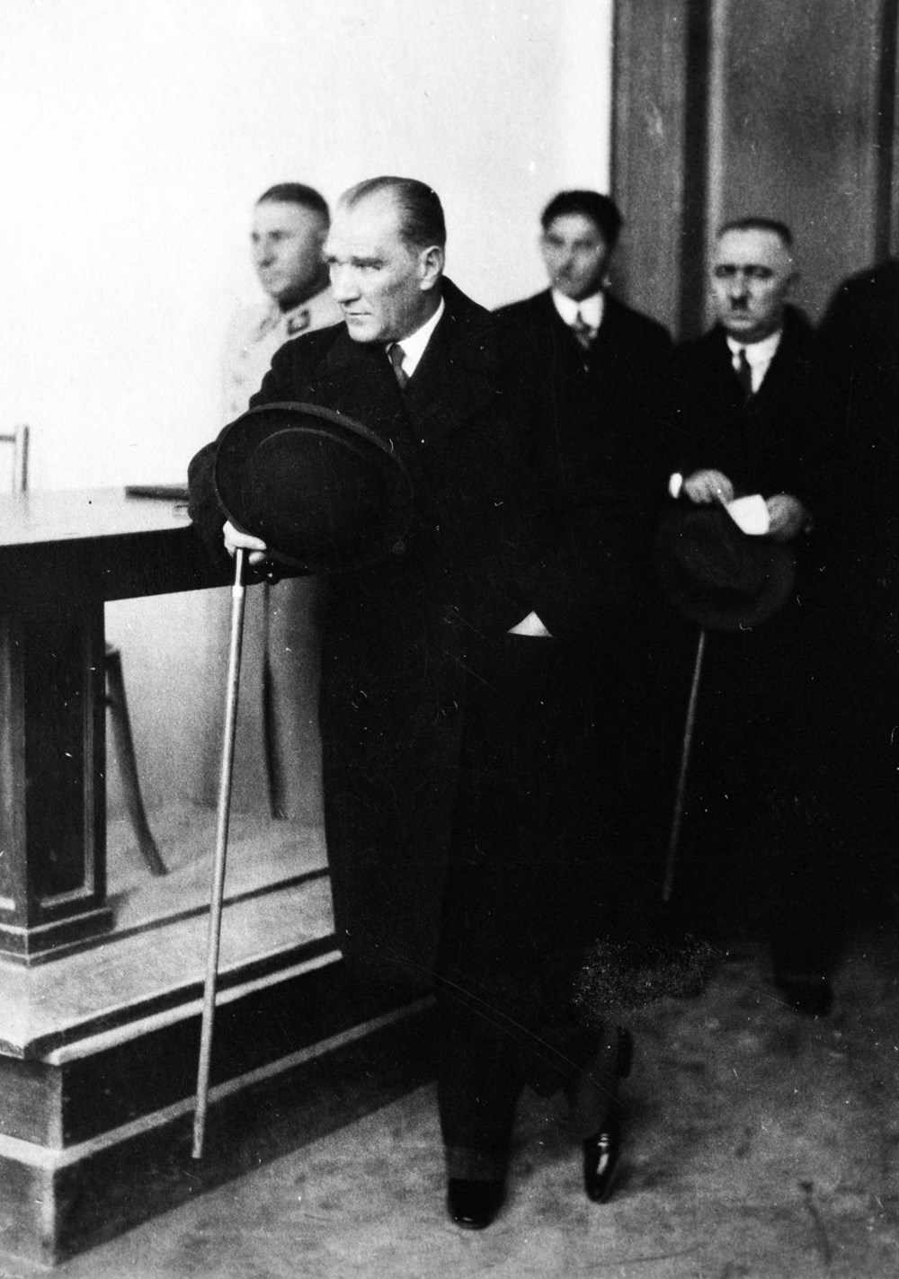 Mustafa Kemal Atatürk'ün ebediyete intikalinin 83. yılı (10 Kasım 1938) - 13