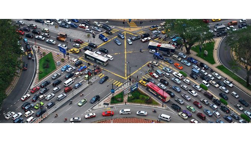 Singapur'da 2018'den itibaren trafiğe yeni araç çıkmayacak