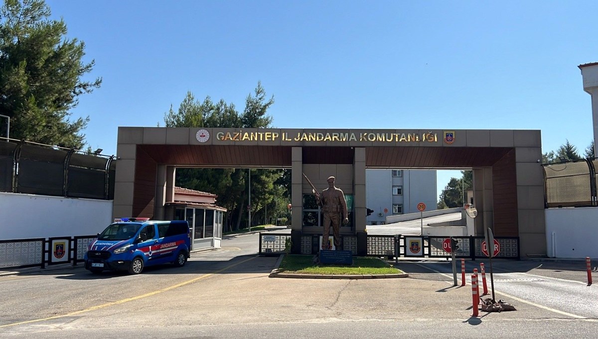 Gaziantep'te aranan 14 şüpheli yakalandı Gaziantep'te aranan 14 şüpheli yakalandı