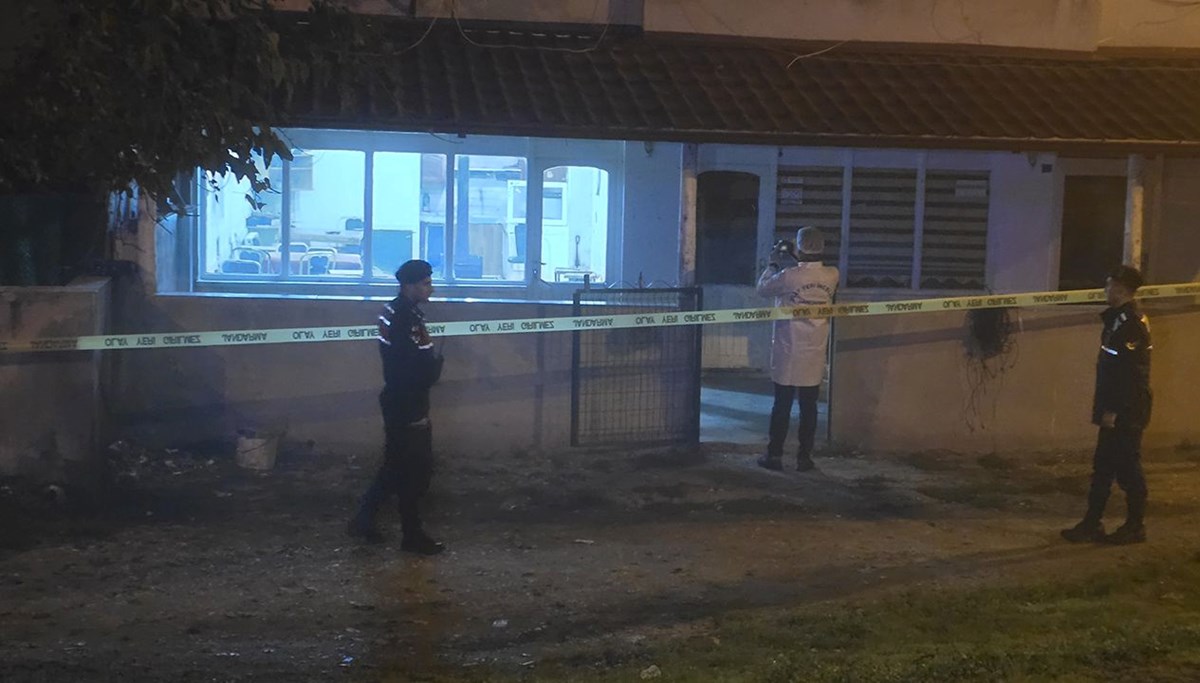 Köy kahvesine tüfekli baskın: 2 ölü