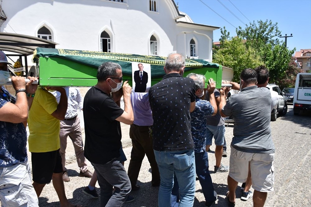 Oyuncu Ali Demirel son yolculuğuna uğurlandı - 2