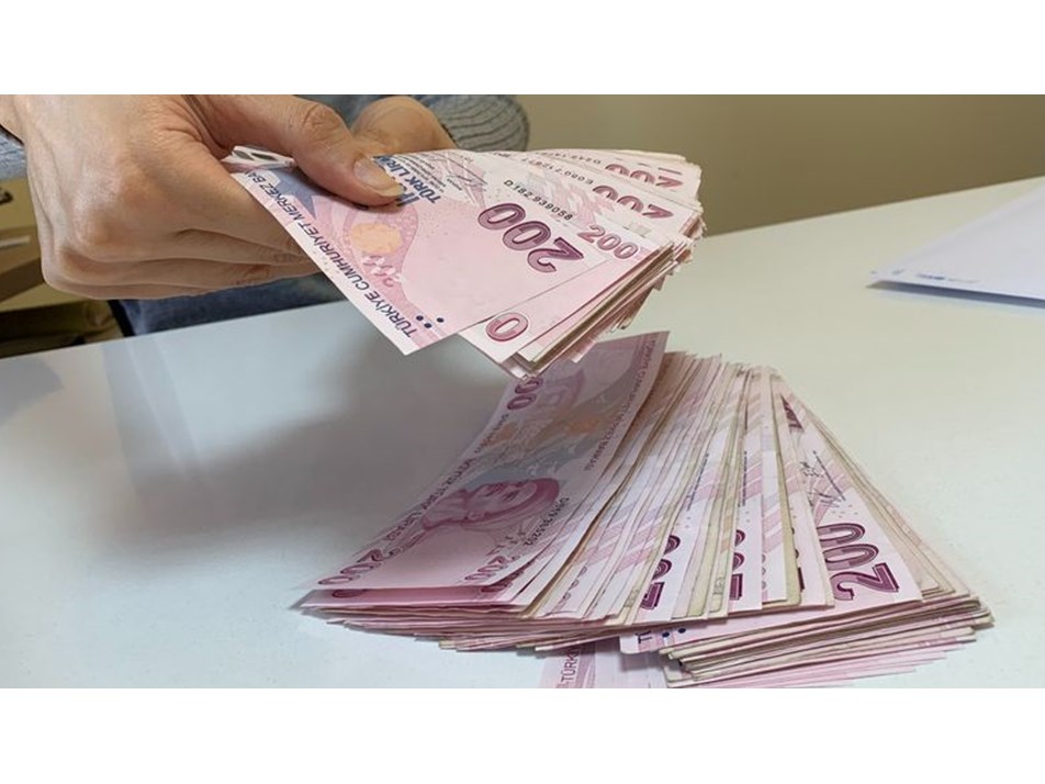 Türk lirası reel anlamda yaklaşık son 3 yılın zirvesinde - Son Dakika Ekonomi Haberleri | Ntv Para