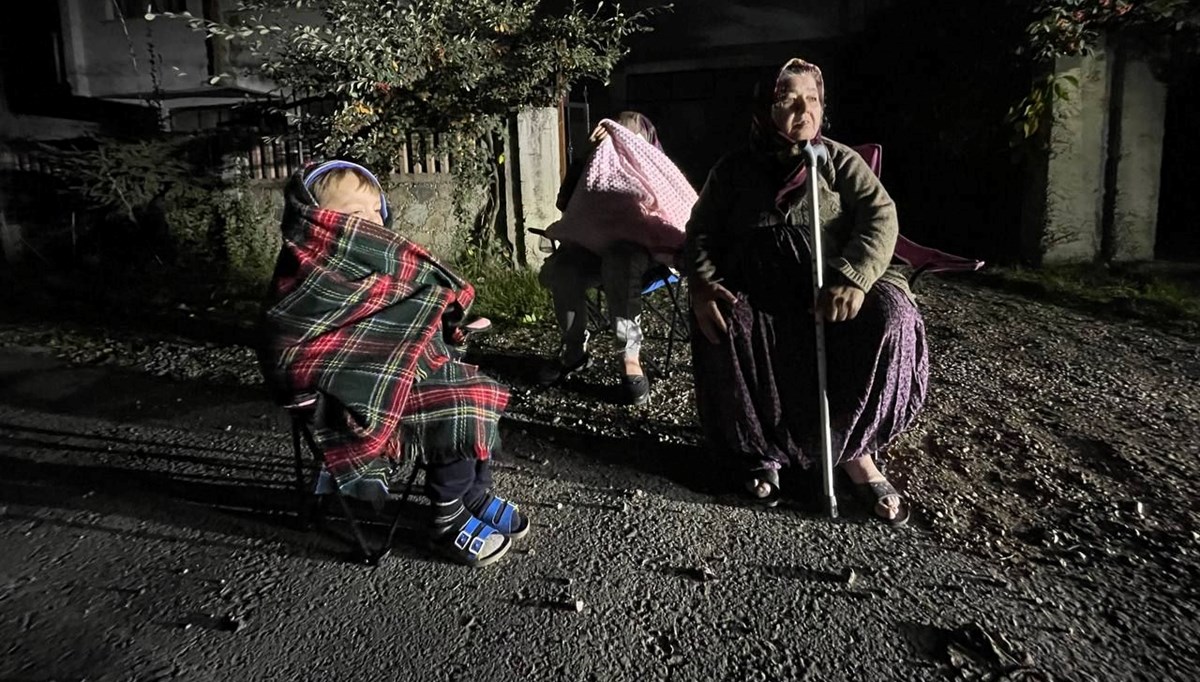 Düzce depremi diğer fayları tetikler mi? Düzce depremi diğer fayları tetikler mi?