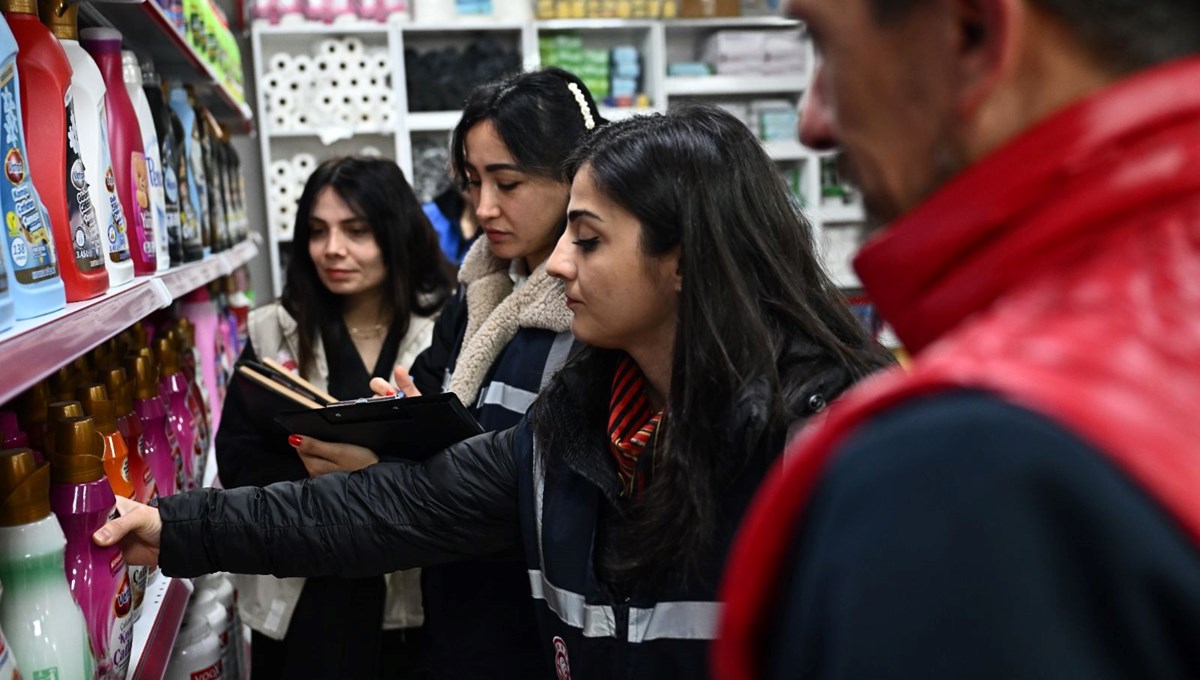 Edirne'de temizlik ve gıda ürünü satış yerleri denetlendi