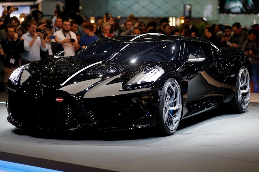 Dünyanın en pahalı otomobili Bugatti La Voiture Noire (16.5 milyon euro) - 1