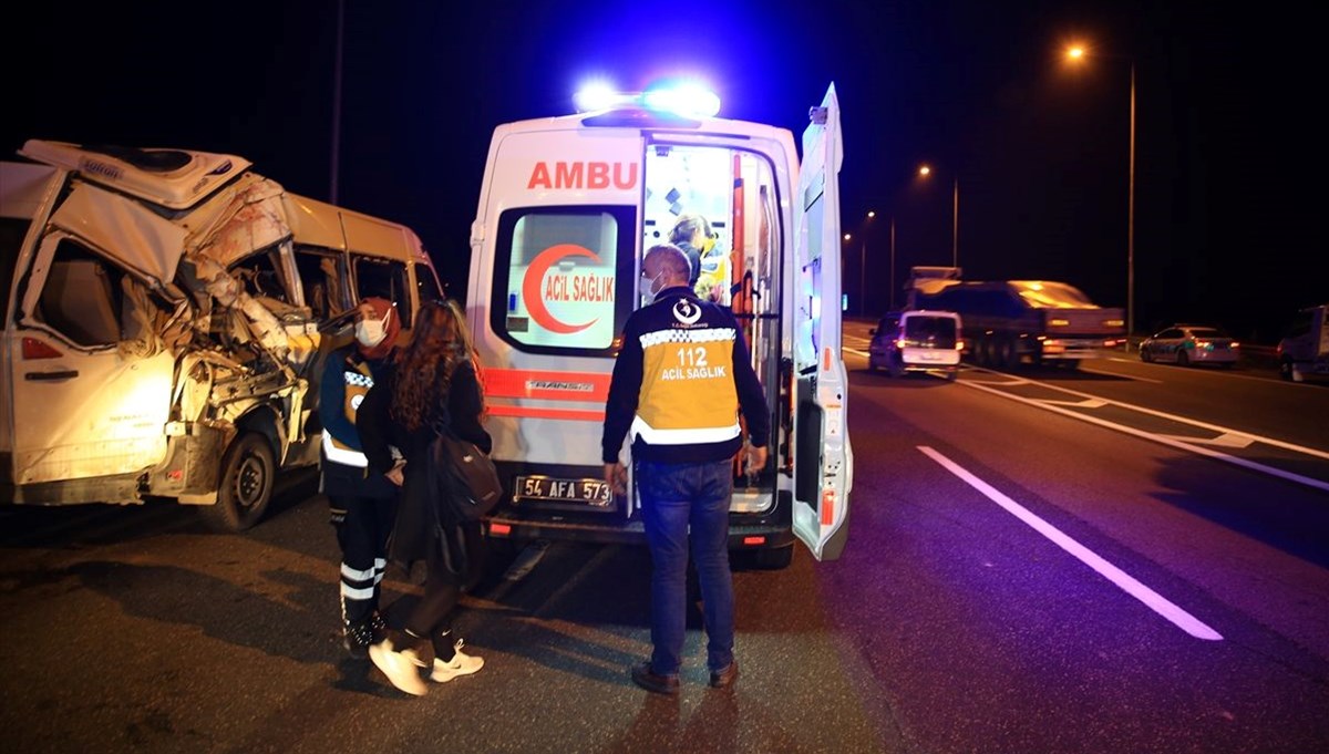 Sakarya'da zincirleme kaza: 5 yaralı