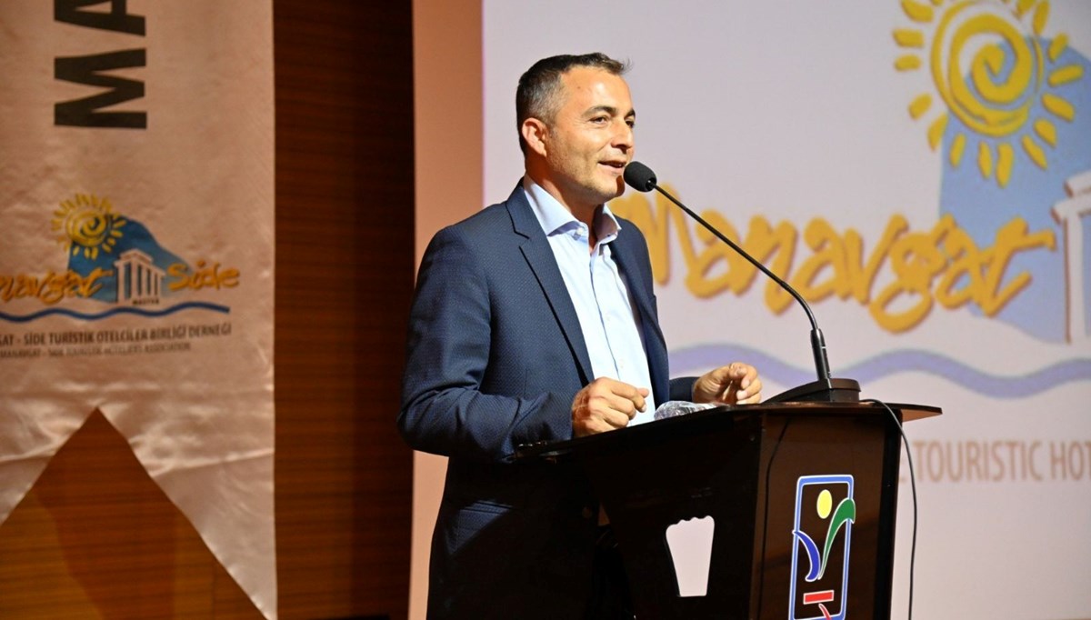 Manavgat Belediyesi'ne operasyon