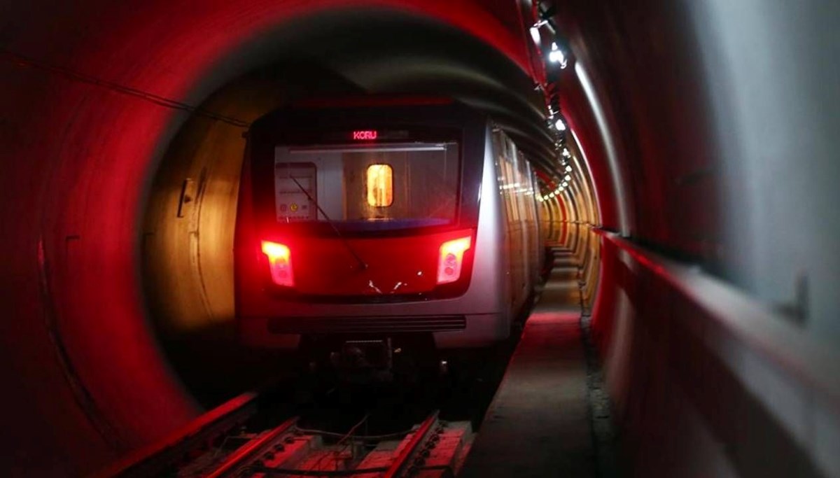 Üç metro istasyonu kapatılacak