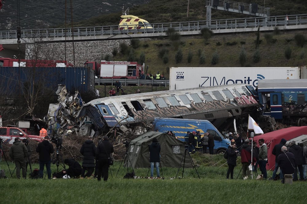 Yunanistan'da tren kazası sonrası tansiyon yüksek: Polis ve göstericiler arasında çatışma - 10