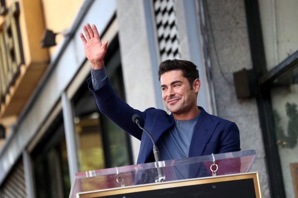 Zac Efron'a Hollywood Şöhretler Kaldırımı’nda yıldız: Matthew Perry'i unutmadı - 3