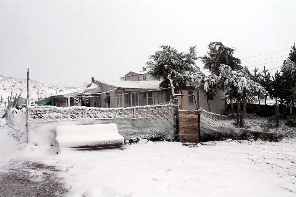 Yurttan manzaralar: Kar erken geldi - 37