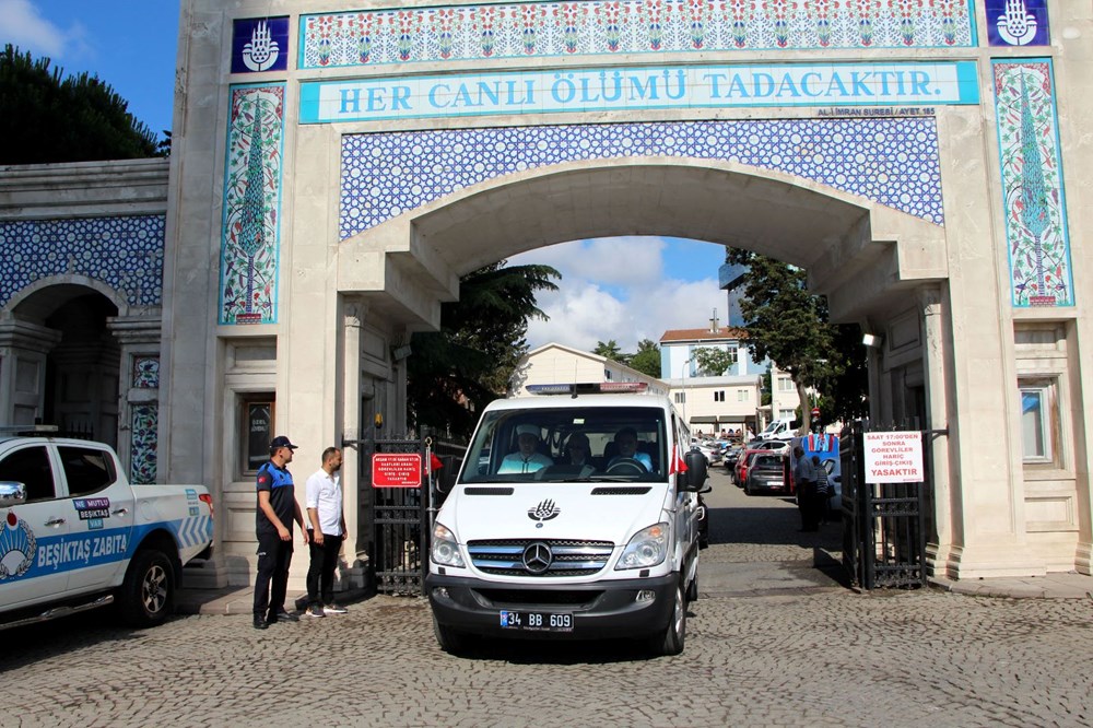 Cüneyt Arkın'a veda: Dünyayı kurtardı, kendini kurtaramadı - 2